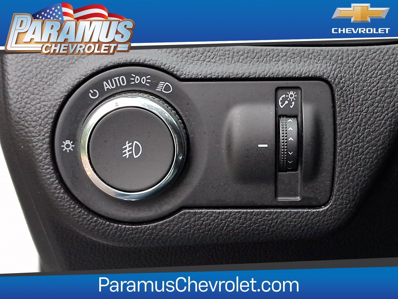 Used 2020 Buick Envision Essence w/ Experience Buick Package FWD image 25