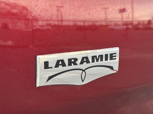 Used 2016 RAM 1500 Laramie w/ Convenience Group image 16