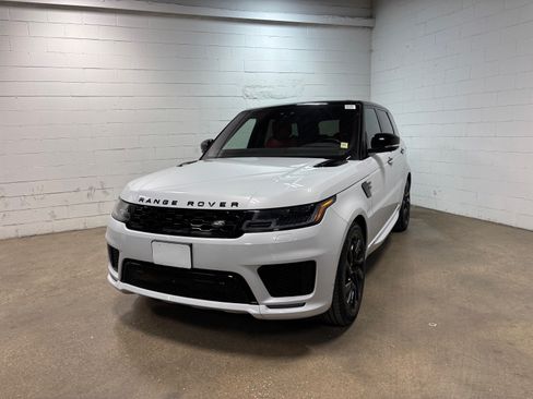 Used 2019 Land Rover Range Rover Sport HSE Dynamic AWD/4WD image 2