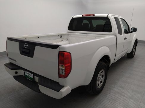 Used 2019 Nissan Frontier S image 9
