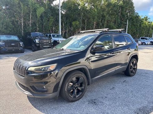 Used 2021 Jeep Cherokee Latitude Plus image 5