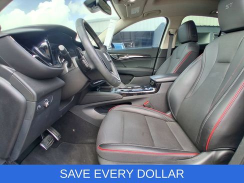 Used 2023 Buick Envision Essence w/ Sport Touring Package FWD image 14