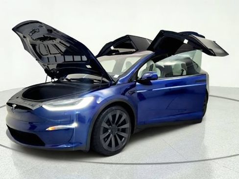 Used 2022 Tesla Model X Plaid AWD/4WD image 13