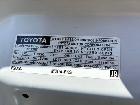Certified 2022 Toyota Corolla Cross XLE w/ Convenience Package AWD/4WD image 10