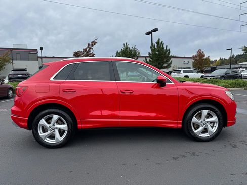 Used 2020 Audi Q3 2.0T Premium Plus w/ Premium Plus Package image 12