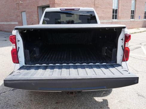 Used 2019 Chevrolet Silverado 1500 LT w/ All-Star Edition AWD/4WD image 7