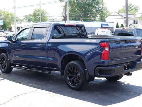 Used 2022 Chevrolet Silverado 1500 W/T w/ WT Value Package AWD/4WD image 2