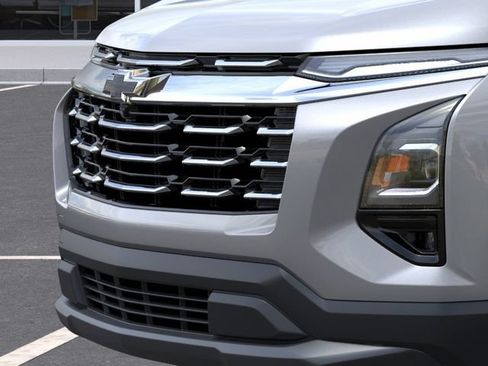 New 2026 Chevrolet Equinox LT w/ Convenience Package II AWD/4WD image 14