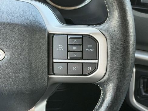 Used 2024 Ford Expedition Max XLT image 16