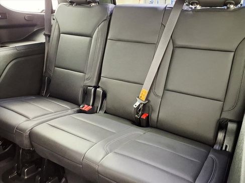 Used 2023 Chevrolet Tahoe Z71 image 13