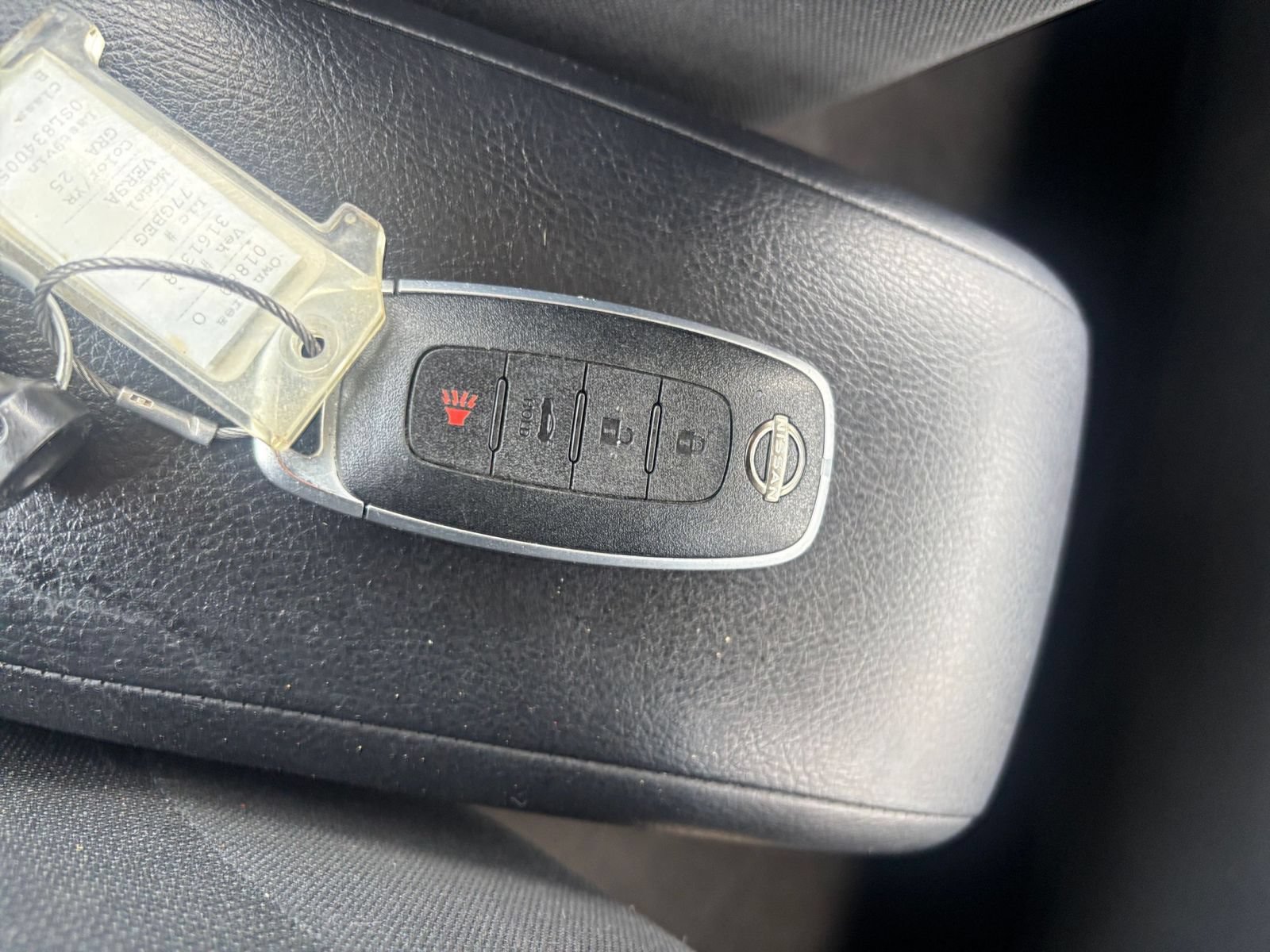 Used 2025 Nissan Versa SV FWD image 20