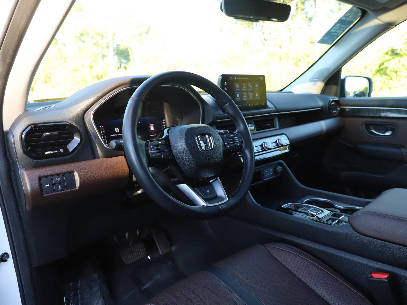 Used 2024 Honda Pilot Elite image 27