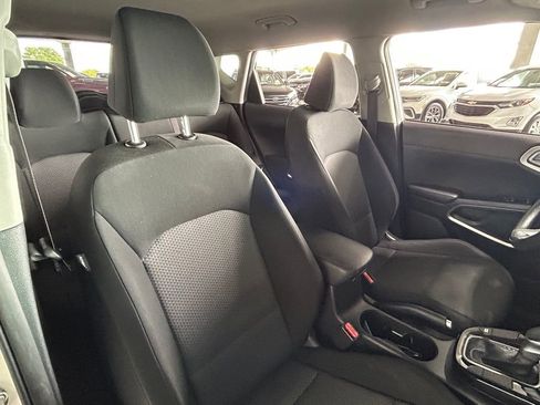 Used 2023 Kia Soul S image 33