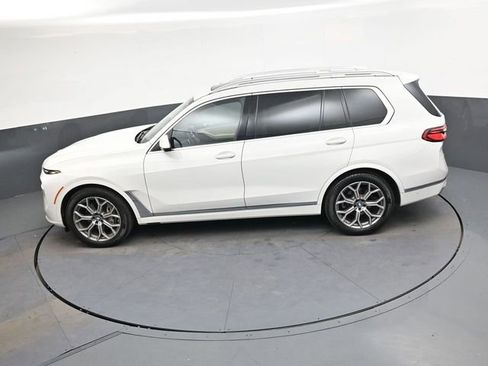 Used 2023 BMW X7 xDrive40i w/ Premium Package image 30
