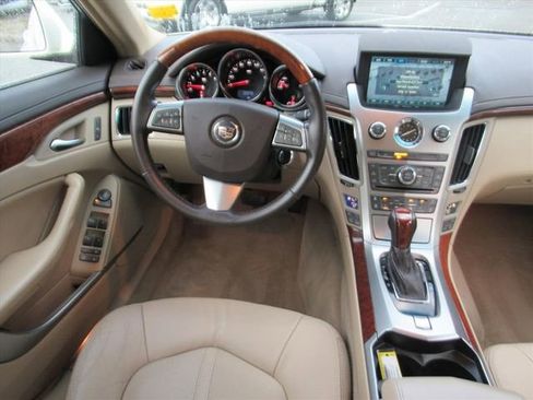 Used 2011 Cadillac CTS Premium image 12