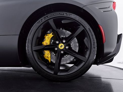 Used 2024 Ferrari SF90 Spider AWD/4WD image 42