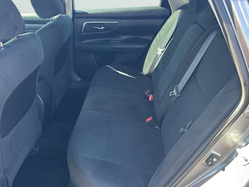 Used 2015 Nissan Altima 2.5 S w/ Special Edition Package FWD image 32