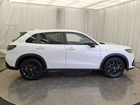 Used 2024 Honda HR-V Sport image 26