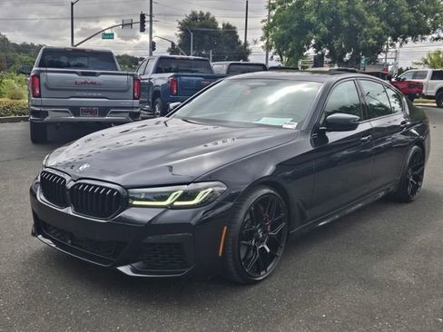 Used 2022 BMW M550i xDrive w/ Executive Package AWD/4WD image 8