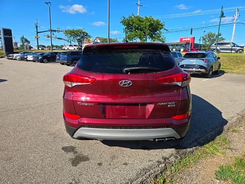 Used 2016 Hyundai Tucson Sport AWD/4WD image 4