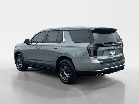 Used 2026 Chevrolet Tahoe High Country image 3