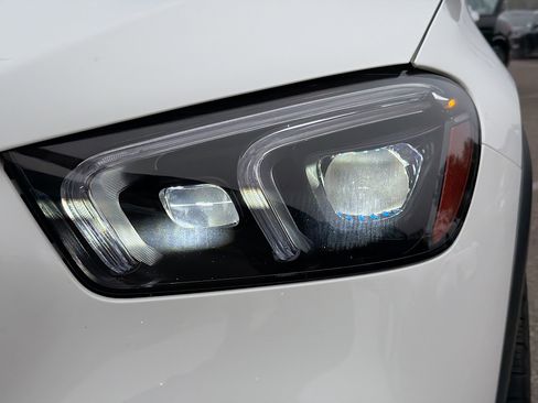 Used 2023 Mercedes-Benz GLE 450 4MATIC image 9