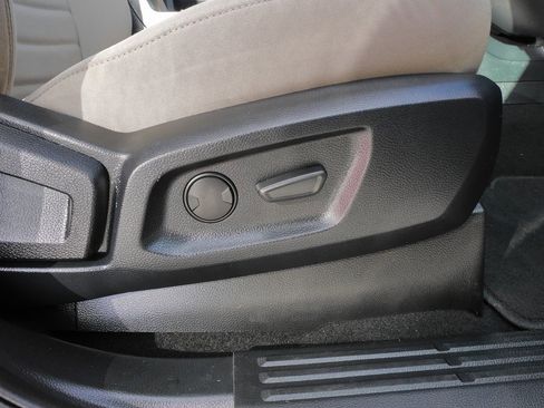 Used 2021 Ford Ranger XLT w/ Equipment Group 302A High image 13