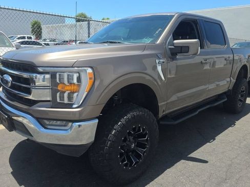 Used 2022 Ford F150 Lariat w/ FX4 Off-Road Package AWD/4WD image 1