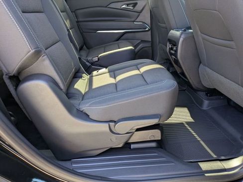 New 2026 Chevrolet Traverse LT w/ Sun and Wheel Package image 36