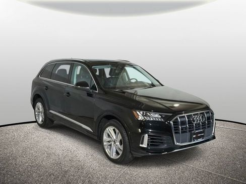 Used 2023 Audi Q7 3.0T Premium w/ Convenience Package AWD/4WD image 8