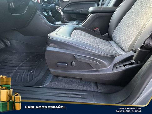 Used 2022 Chevrolet Colorado Z71 w/ Safety Package image 15