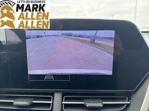 Used 2024 Chevrolet Trax LS w/ LS Convenience Package image 10