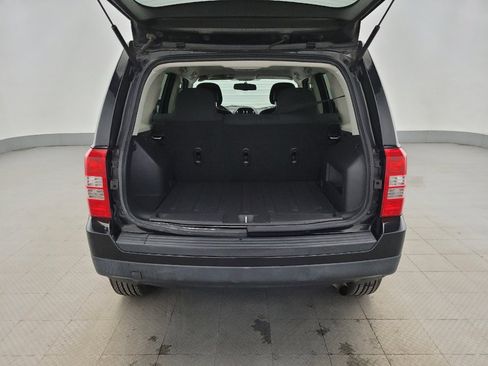 Used 2016 Jeep Patriot Sport w/ Power Value Group FWD image 29