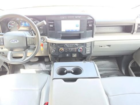 Used 2024 Ford F250 XL w/ FX4 Off-Road Package AWD/4WD image 7