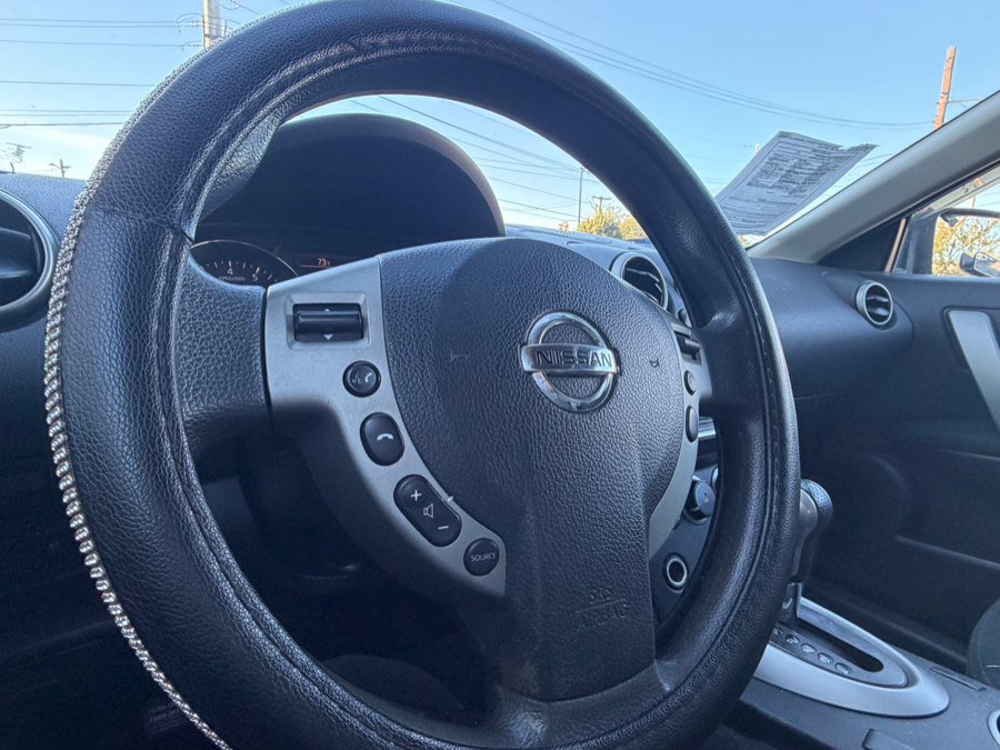 Used 2013 Nissan Rogue SV AWD/4WD image 28