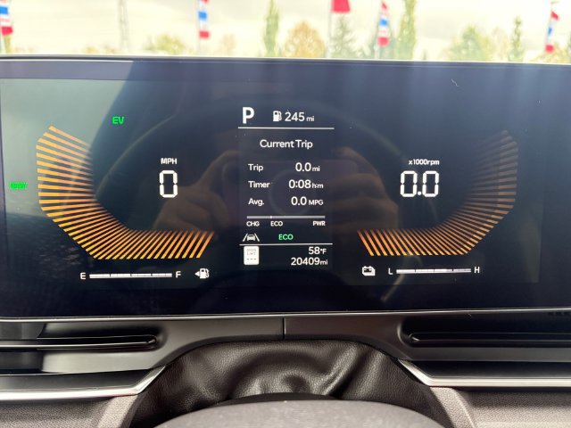 Certified 2025 Kia Carnival EX FWD image 25