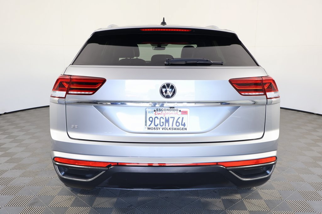 Used 2022 Volkswagen Atlas Cross Sport SE FWD image 5