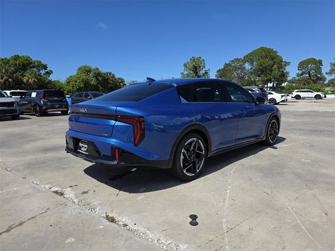 New 2025 Kia K4 GT-Line w/ GT-Line Sunroof Package image 8