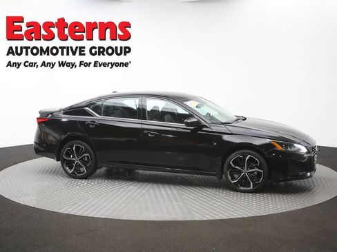 Used 2023 Nissan Altima 2.5 SR AWD/4WD image 50