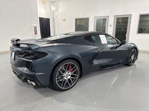 Used 2020 Chevrolet Corvette Stingray Preferred Cpe w/ 2LT Preferred Equipment Group RWD image 12