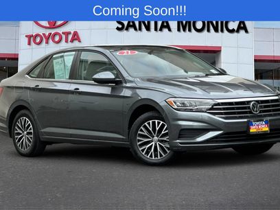 Used 2021 Volkswagen Jetta SE w/ SE Cold Weather Package