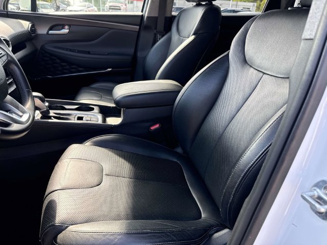 Used 2019 Hyundai Santa Fe Limited FWD image 19