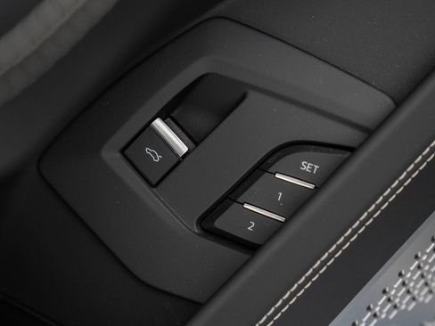 Used 2023 Lamborghini Urus S image 16