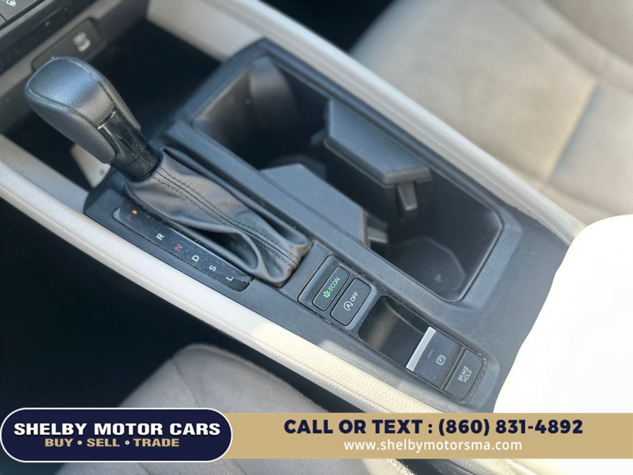 Used 2024 Honda Accord LX image 12