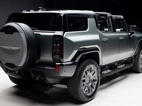 Used 2024 GMC Hummer EV 3X AWD/4WD image 37