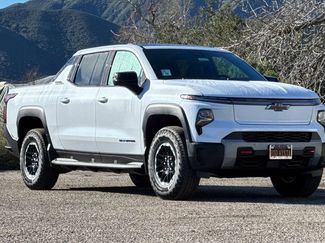 New 2026 Chevrolet Silverado EV Trail Boss video 2