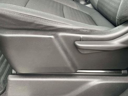 Used 2020 Chevrolet Silverado 1500 LT w/ Trailering Package image 13