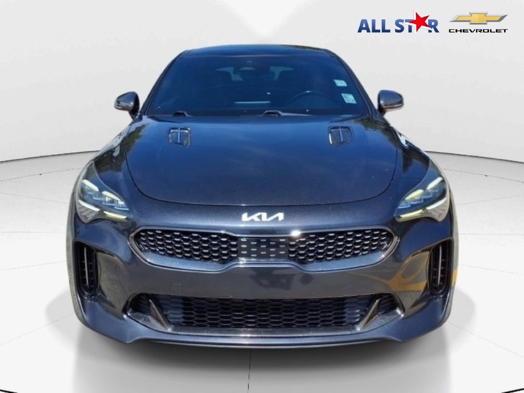Used 2022 Kia Stinger GT-Line w/ Sun & Sound Package RWD image 2