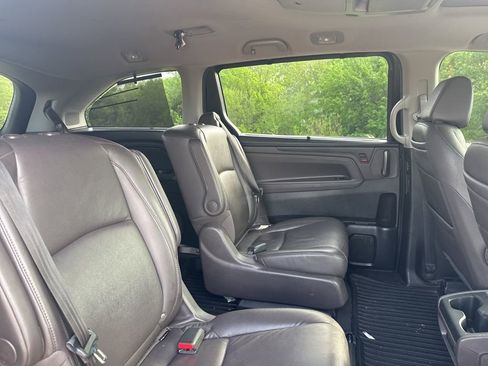 Used 2019 Honda Odyssey Elite image 8