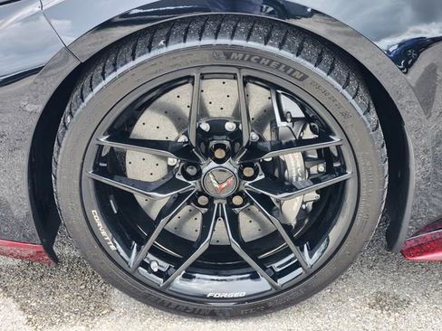 Used 2025 Chevrolet Corvette Z06 image 8